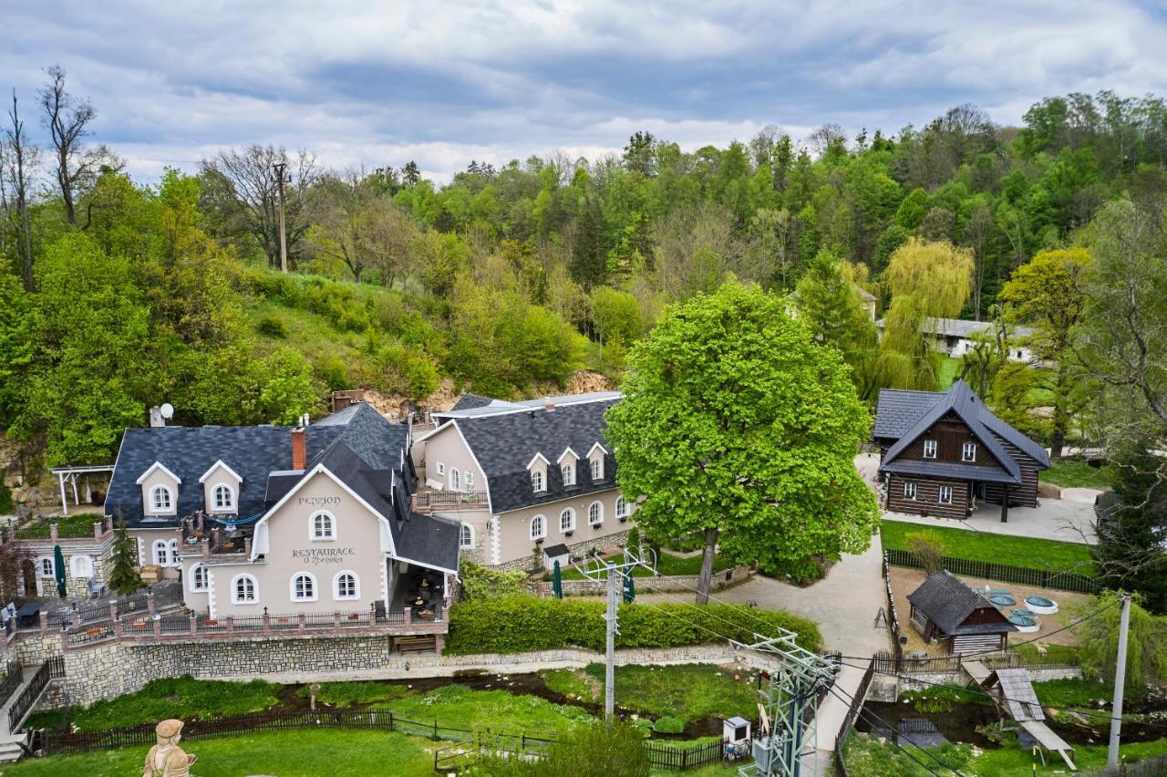 Penzion U Zbehlika Svitavy Exteriör bild